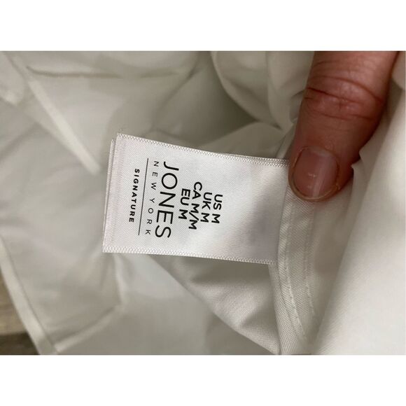Jones New York Easy-Care Button-Up Shirt, White, Size Medium, MSRP $80 - Picture 7 of 10